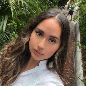 Meet your Posher, Telma